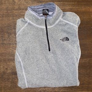 NorthFace pullover